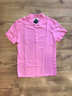Camisa rosa lisa