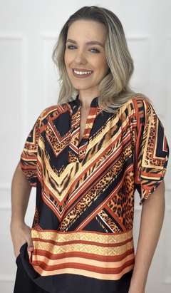 BLUSINHA YUMI POLO RECORT OMBRO na internet