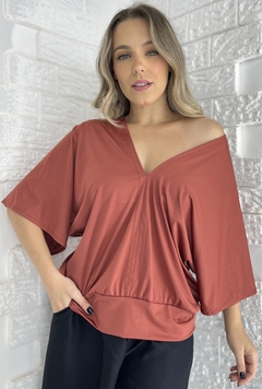 BLUSINHA MAYA DECOTE V - Moda S Basso