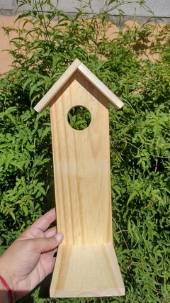 Casita con base porta maceta