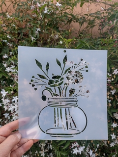 Stencil 15x15 E 205