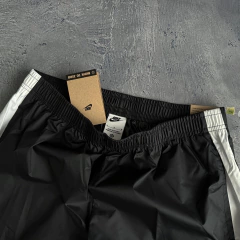 Pantalón Rompevientos Nike NSW - comprar online