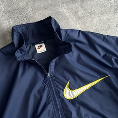 Imagen de Rompevientos Nike Swoosh ‘98 (Boca Vibes)