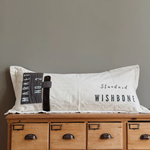 Almohadón Market No. 2 [NATURAL & GRIS]