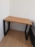 Mesa medindo 1,30x0,80m