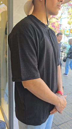 Remeras Oversize Desagujadas - comprar online