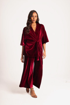 Kimono Dani na internet
