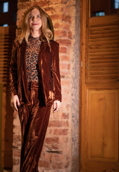 Camisa luma tule oncinha na internet