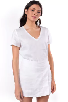 Short/ Saia Raquel Branco na internet