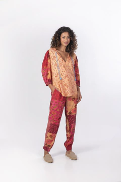 Calça Cris na internet