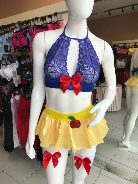 Fantasia Branca De Neve