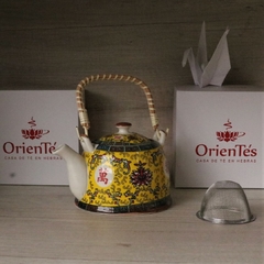 Tetera Amarilla China 900 cc con infusor