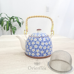 Tetera 600 cc + 4 cuencos margaritas fondo azul - comprar online