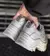 ZAPATILLA ERIS OFF WHITE. URBAN COW - tienda online