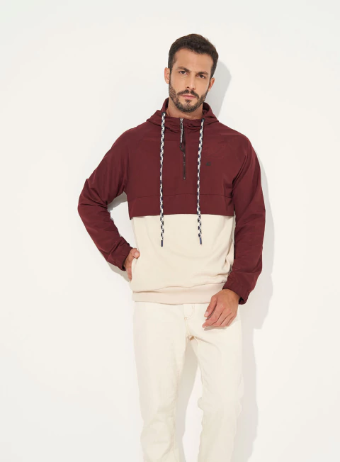 Blusão Moletom com Capuz