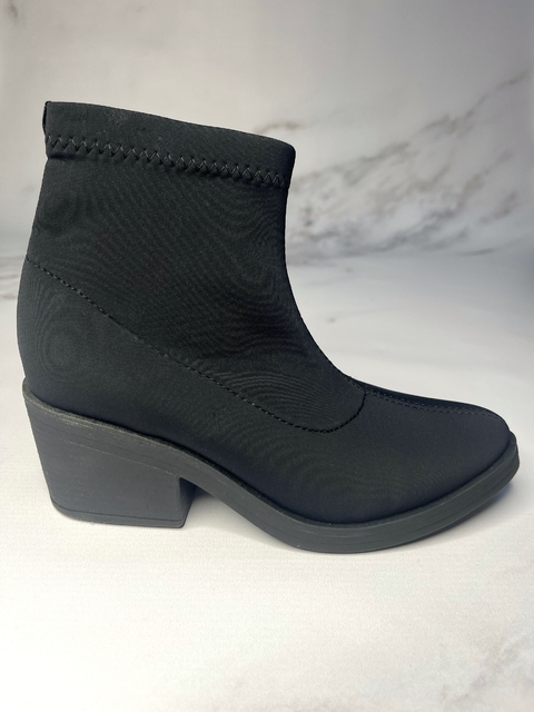 MB 5003 - Negro