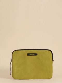 Porta Notebook Lola Oliva en internet