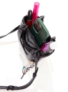 MINIBAG NEGRA MAGNOLIA en internet