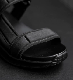 Imagen de Sandalia Cloud Total black