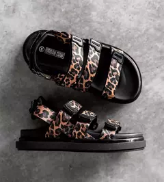 Sandalia Peiky animal print