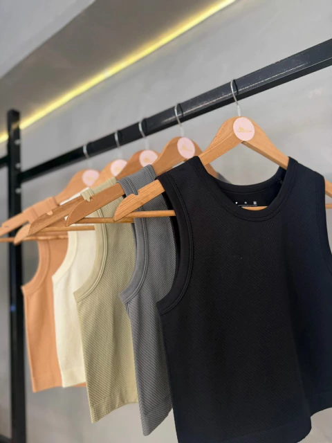 Cropped Layla - comprar online