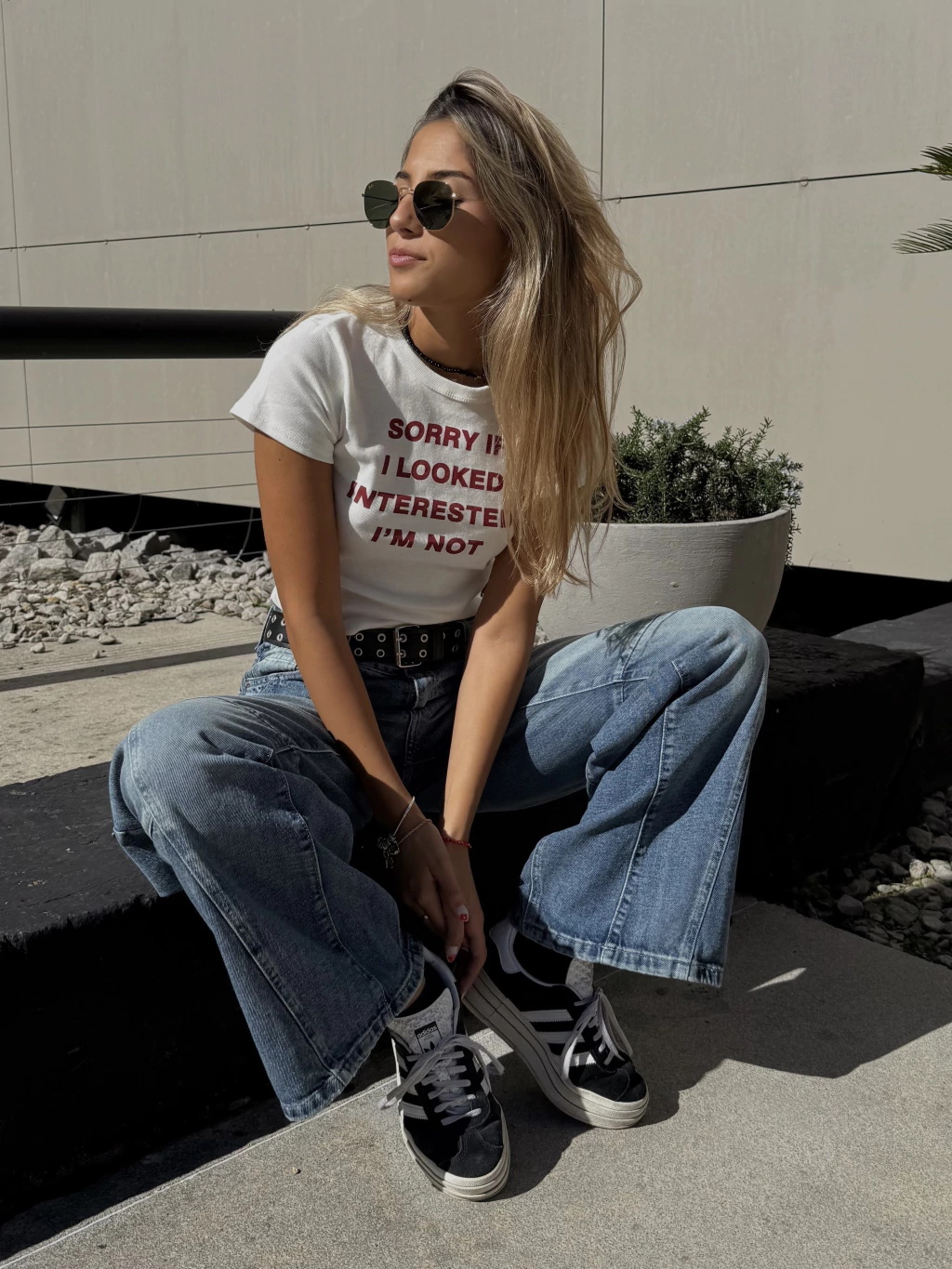 Remera crop sorry if I looked interested 820