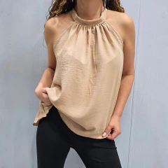 Imagen de MUSCULOSA EVASE BRISA - BEIGE