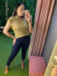 Calça Jeans Dandara na internet