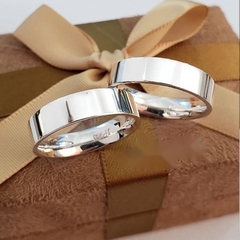 Aliança de prata reta/quadrada 5mm