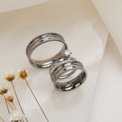 Alianças de aço com frisos diamantados 6mm - comprar online