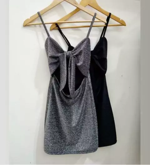 Vestido lurex c/ nudos