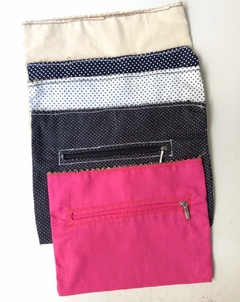 PROMOCAO ! 2 ForroS para bolsa com bolso de Zíper M