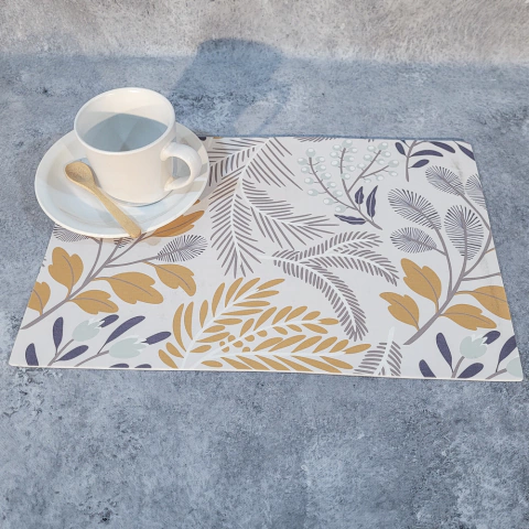 INDIVIDUAL PVC FLORES GRIS Y MOSTAZ