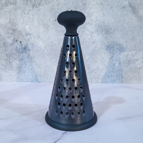 RALLADOR CONICO ACERO NEGRO