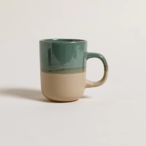 MUG LENA 350ML VERDE Y ARENA - comprar online