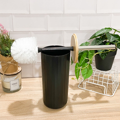 ESCOBILLA BASE PLAST.NEGRO TAPA BAM - Bazaar novedades