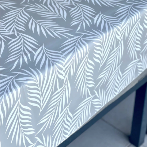 MANTEL ECOCUERO 180X140CM HELECHO G