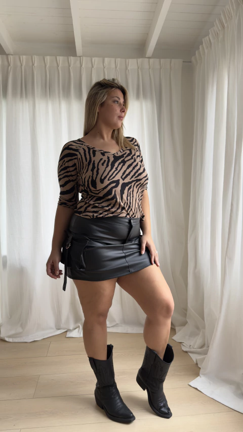 Pollera MINK - comprar online