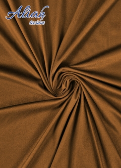 Tecido de Malha Suede. Composição: 93% Poliéster 7% Elastano. Largura: 1,50m Gramatura: 160gr/m²
