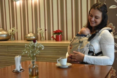 Imagen de Mochila Ajustável Bebê SARJA CRUZADA Areia