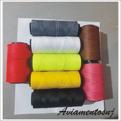Linha Encerada Em Poliester Com 100gr