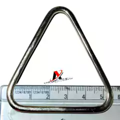 Fivela Metal Qualidade Zamak Modelo Triangulo Cor dourado ou prata pacote com 6pçs