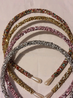 4 Tiara com Tubo Strass
