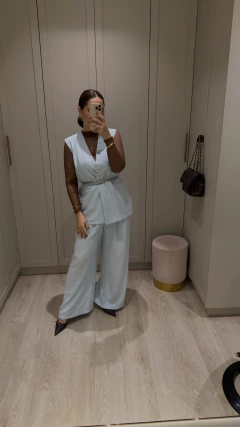 Colete Hush na internet