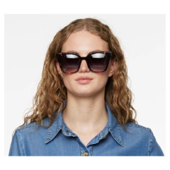 PAULA CAHEN D'ANVERS TULUM CAREY en internet