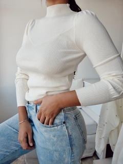 Sweater importado Aria natural en internet