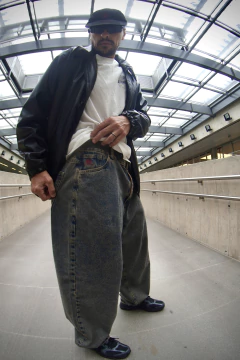 BAGGY DIRTY JEANS - Mycrocosmos Pants