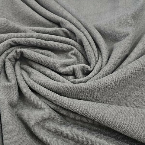 TOALLA MICROFIBRA GRIS