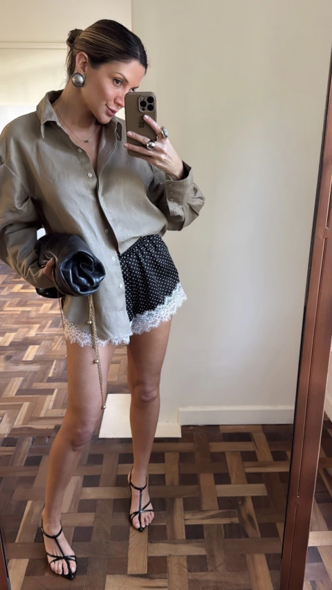 Short Cetim Com Renda - comprar online