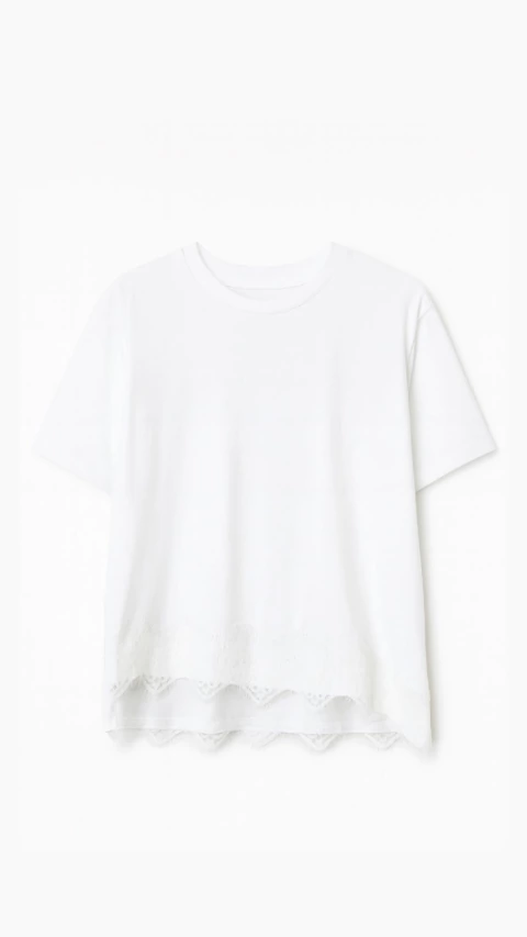 Camiseta Assimétrica Renda - comprar online